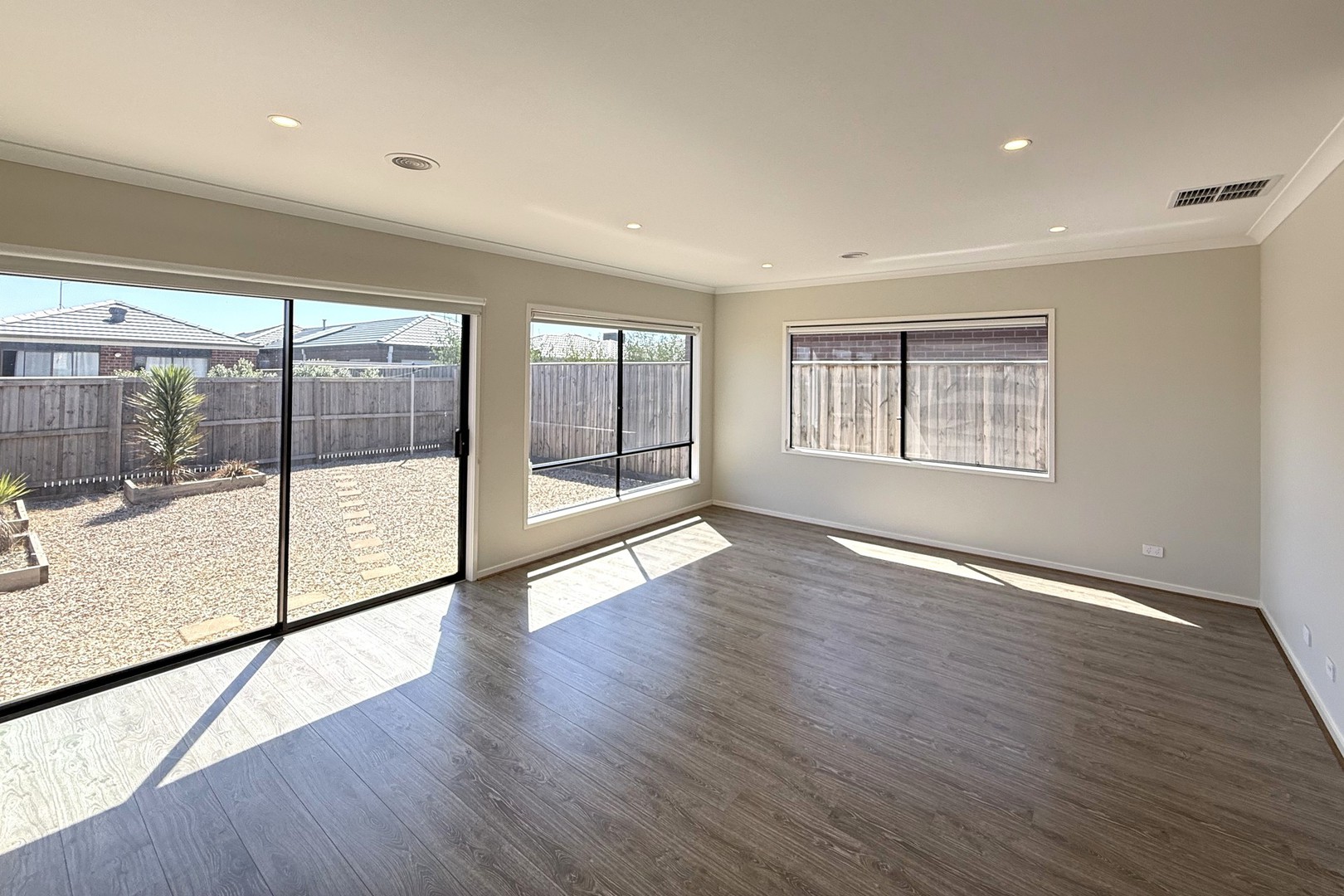 20 Akthar Avenue, Rockbank, VIC 3335 - Thumbnail 1 - 05/02/2026