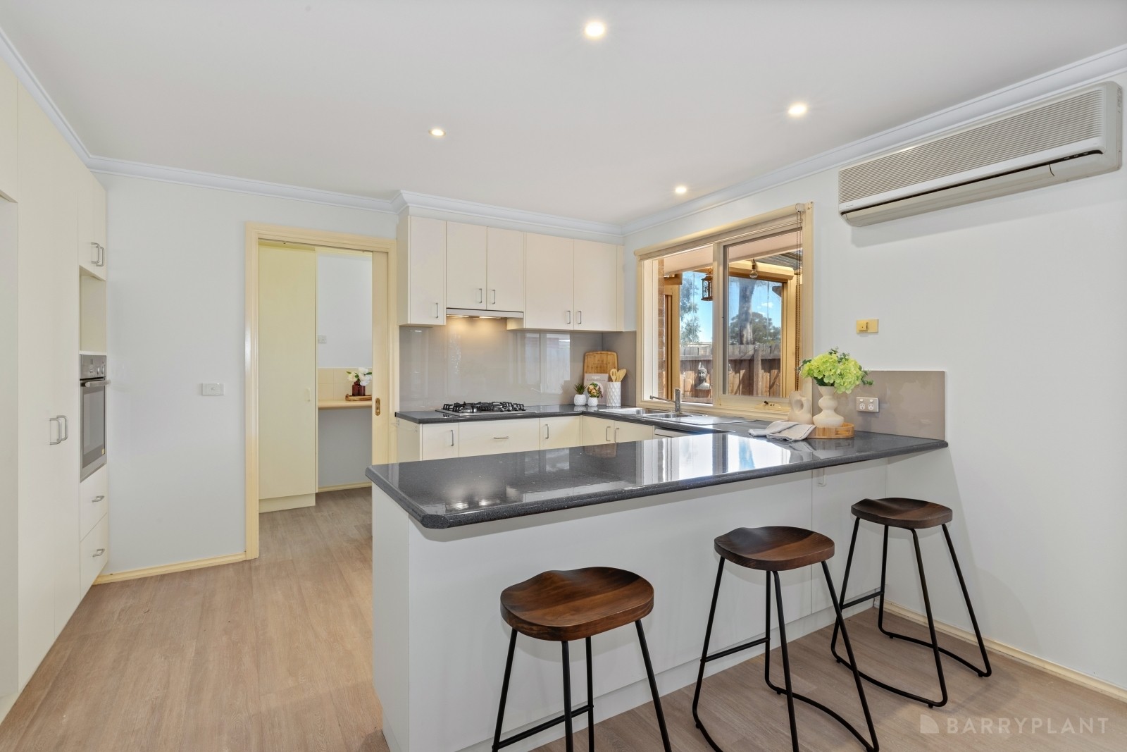 20 Albert Place, Dingley Village, VIC 3172, Dingley Village - Thumbnail 3