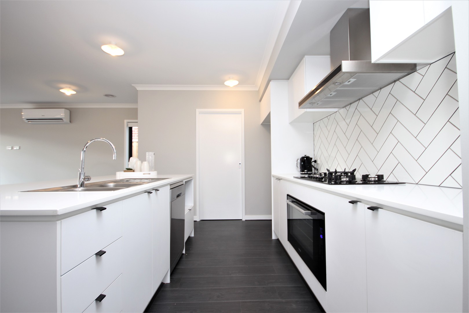 20 Arnold Circuit, Charlemont, VIC 3217, Charlemont - Thumbnail 5