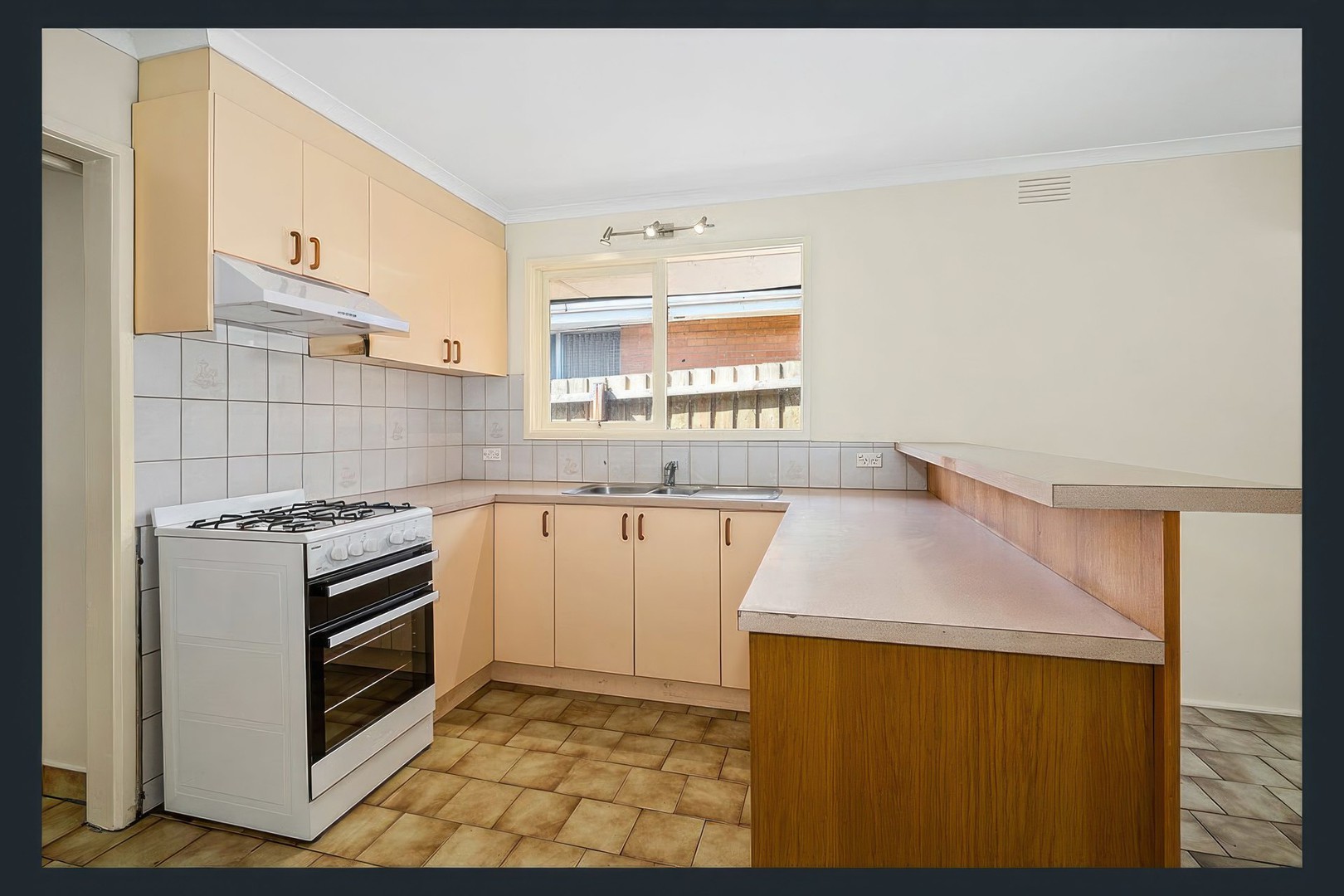 20 Bent Street, Bundoora, VIC 3083, Bundoora - Thumbnail 4