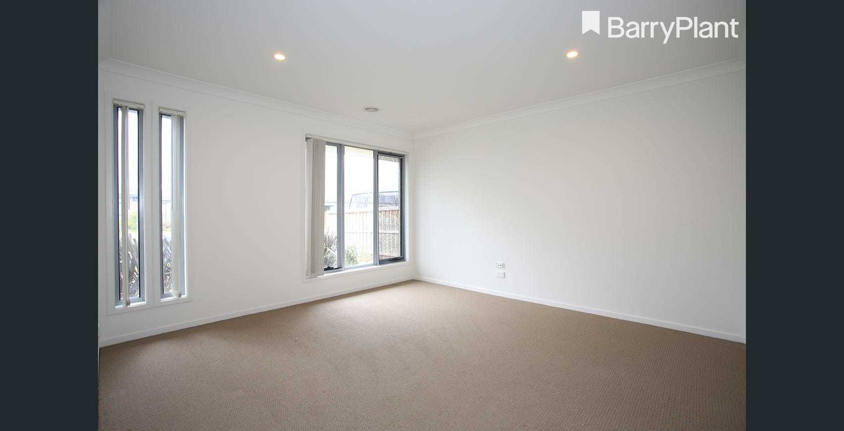 20 Bremer Street, Clyde North, VIC 3978, Clyde North - Thumbnail 7