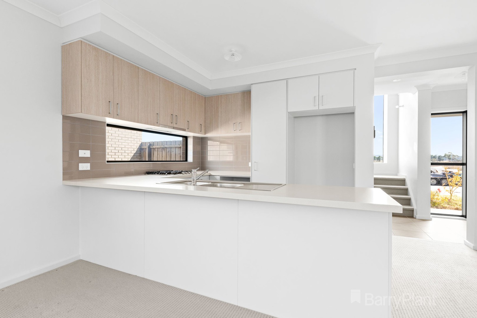 20 Bronnie Street, Clyde North, VIC 3978, Clyde North - Thumbnail 2