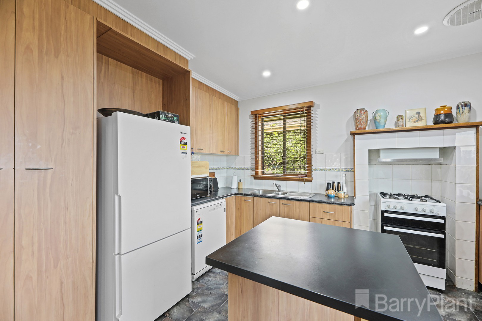 20 Burton Street, Warragul, VIC 3820, Warragul - Thumbnail 8