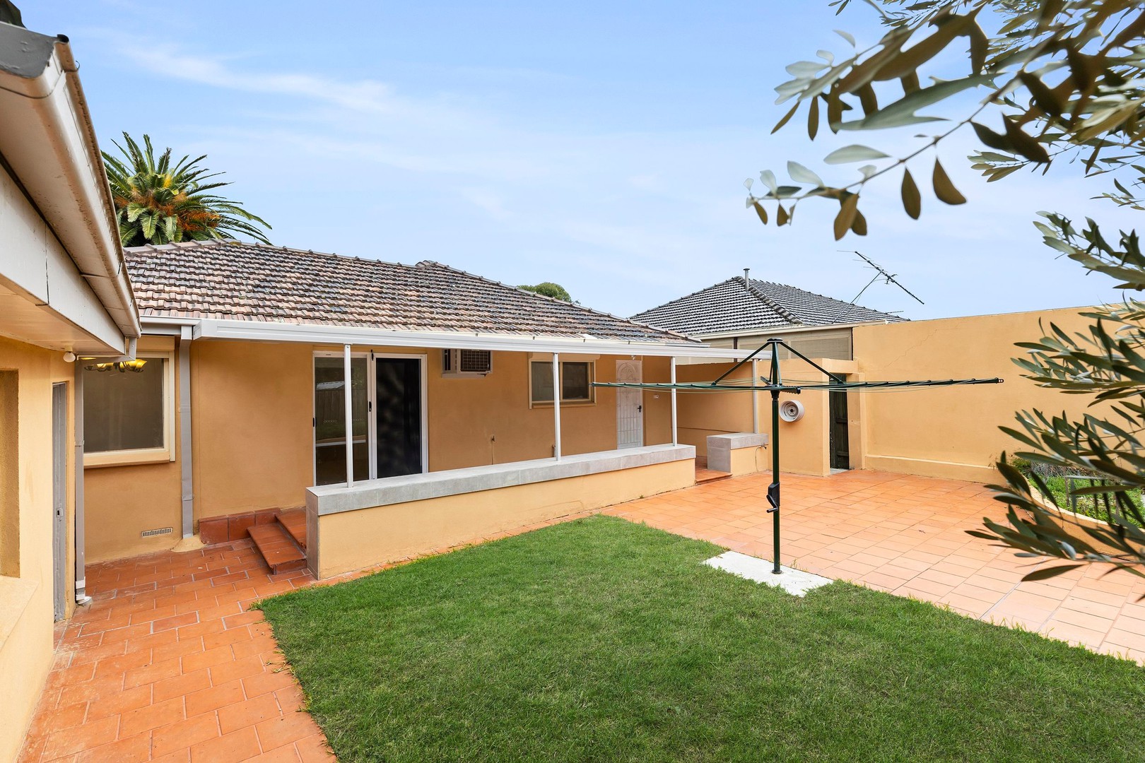 20 Cannes Avenue, Avondale Heights, VIC 3034, Avondale Heights - Thumbnail 6