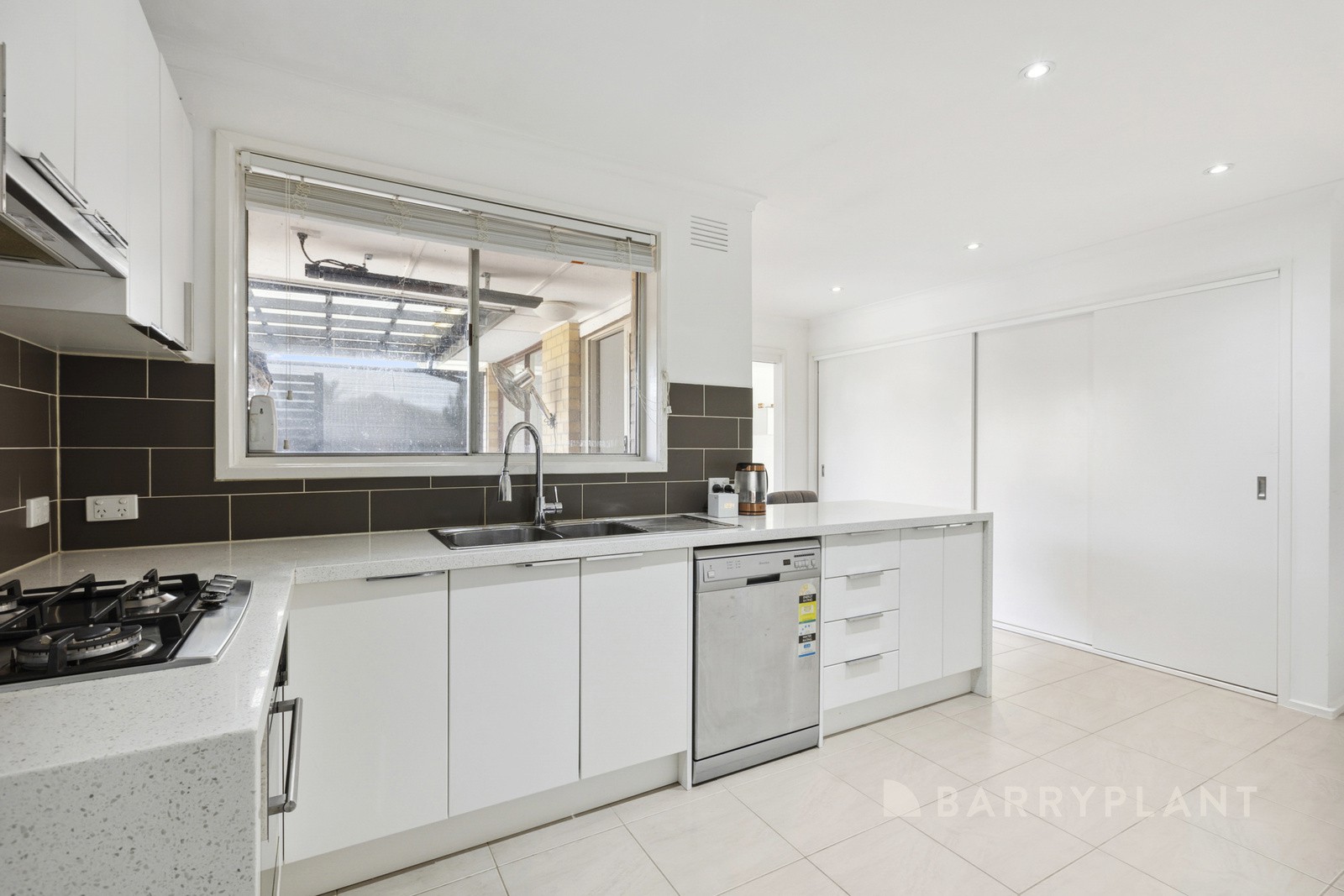 20 Cappella Court, Glen Waverley, VIC 3150, Glen Waverley - Thumbnail 3
