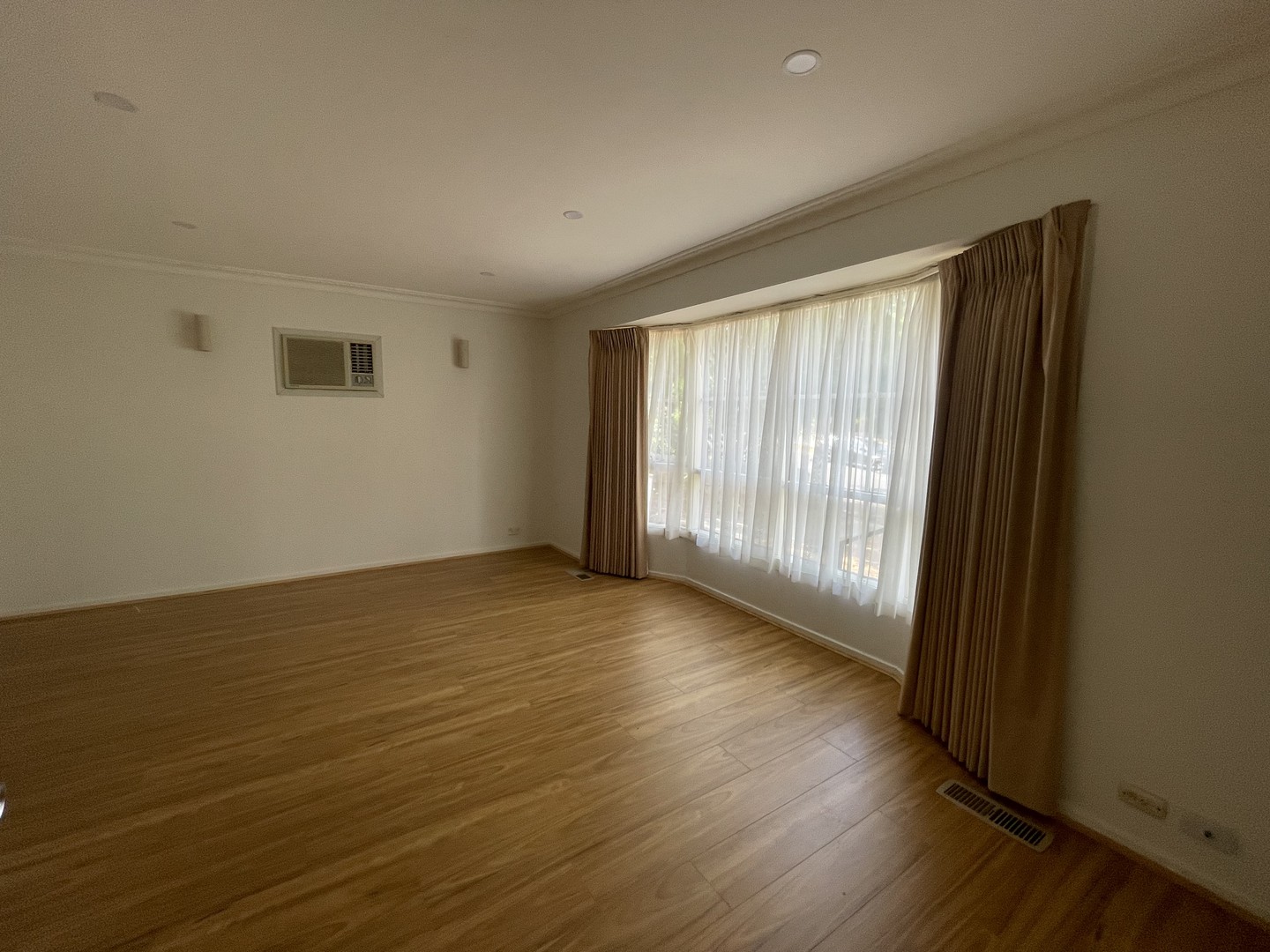 20 Castlewood Drive, Boronia, VIC 3155, Boronia - Thumbnail 4