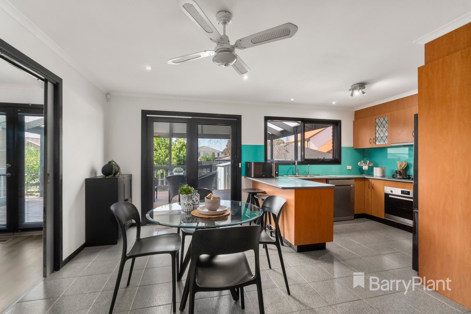 20 Charlotte Road, Mill Park, VIC 3082, Mill Park - Thumbnail 5