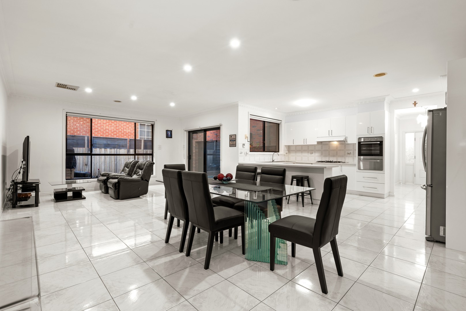 20 Collins Close, Keilor East, VIC 3033, Keilor East - Thumbnail 3