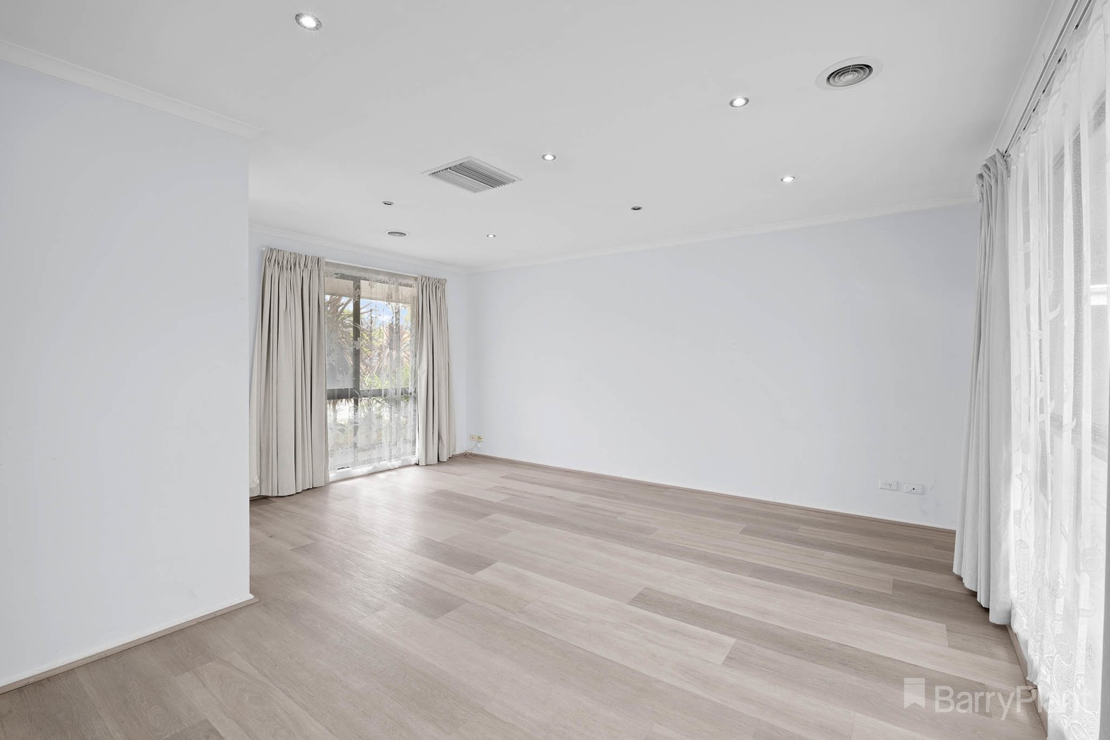 20 Columbia Road, Narre Warren, VIC 3805, Narre Warren - Thumbnail 2