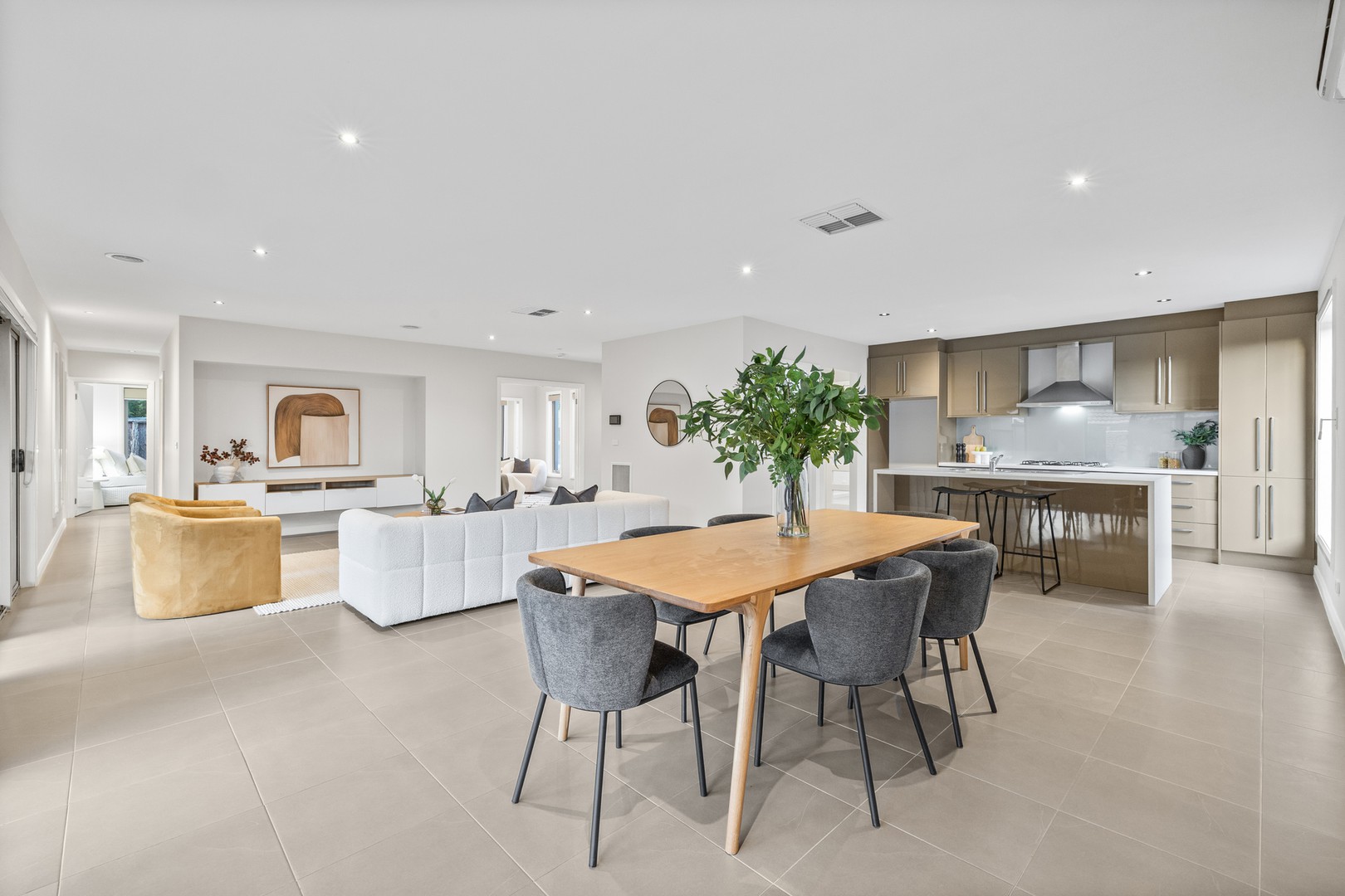 20 Cullen Terrace, Caroline Springs, VIC 3023, Caroline Springs - Thumbnail 3