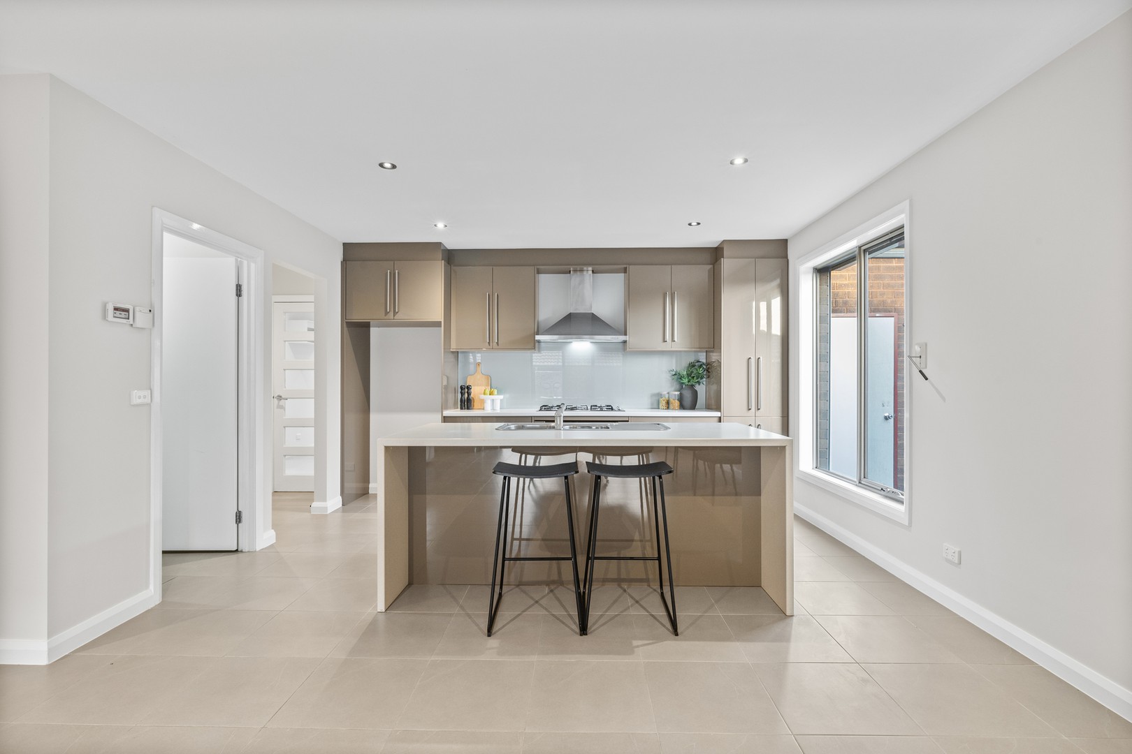 20 Cullen Terrace, Caroline Springs, VIC 3023, Caroline Springs - Thumbnail 4