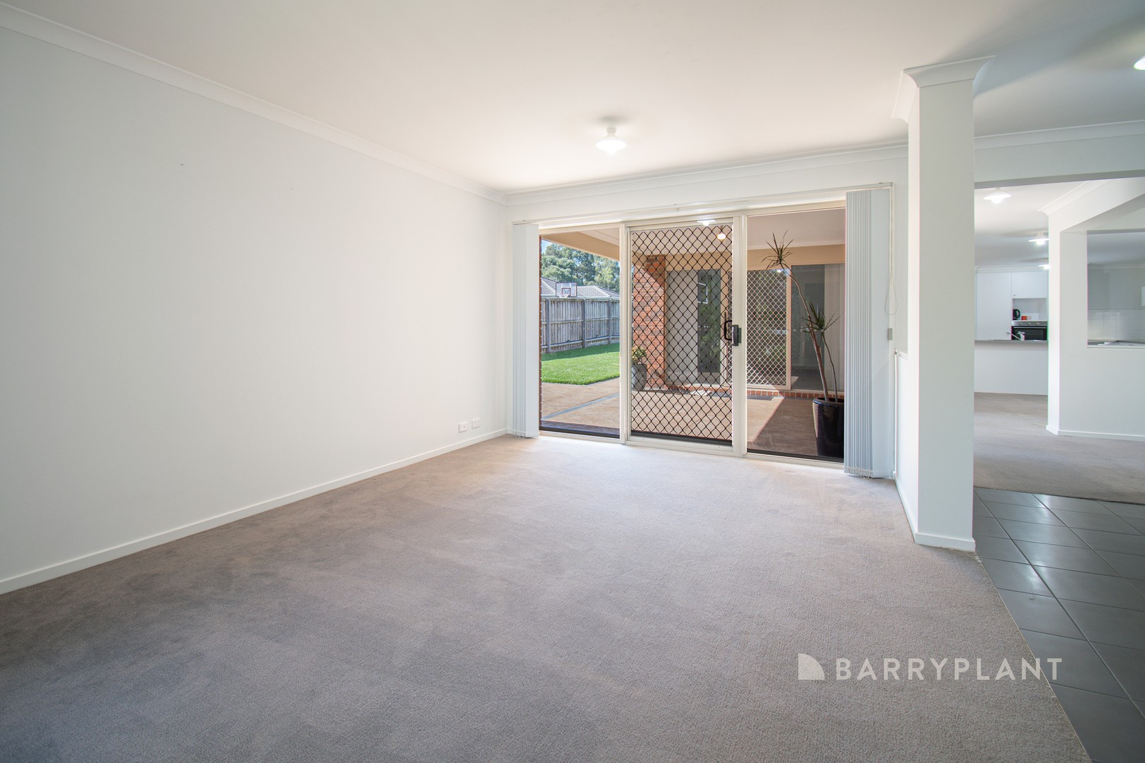 20 Devine Drive, Pakenham, VIC 3810, Pakenham - Thumbnail 4
