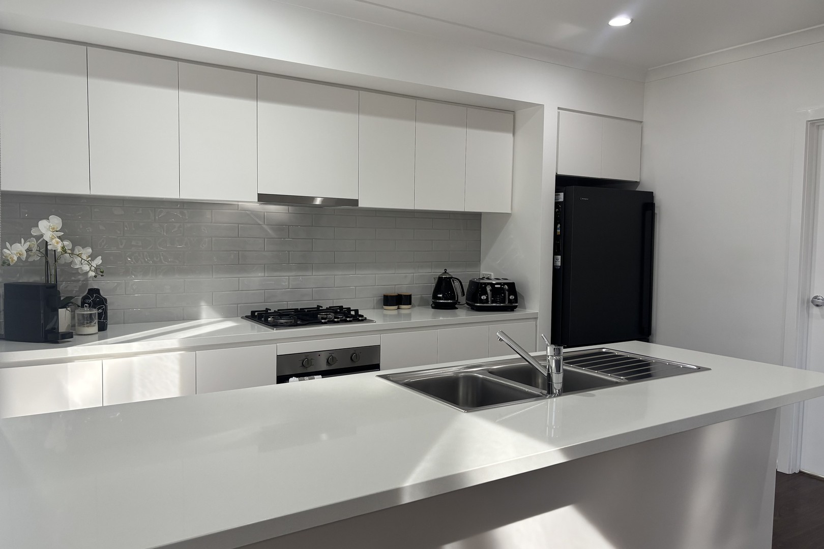 20 Devonport Court, Taylors Hill, VIC 3037 - Thumbnail 2 - 16/09/2026