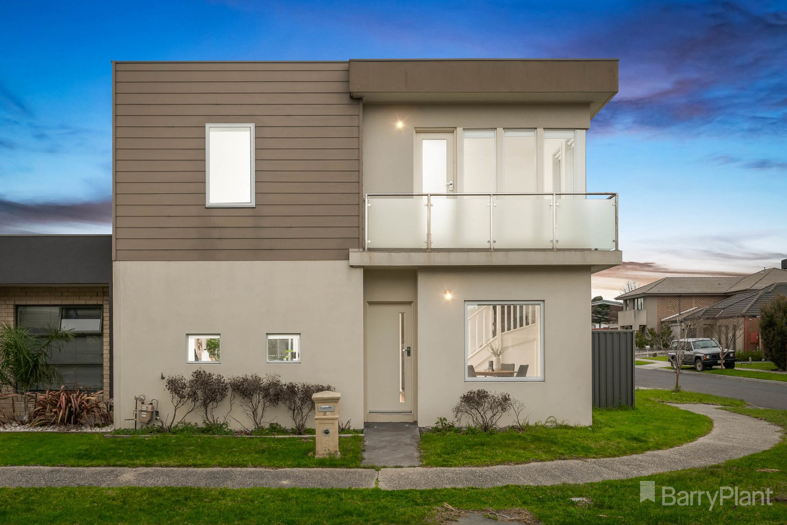 20 Edgeware Close, Pakenham, VIC 3810 - Thumbnail 2 - 15/08/2025