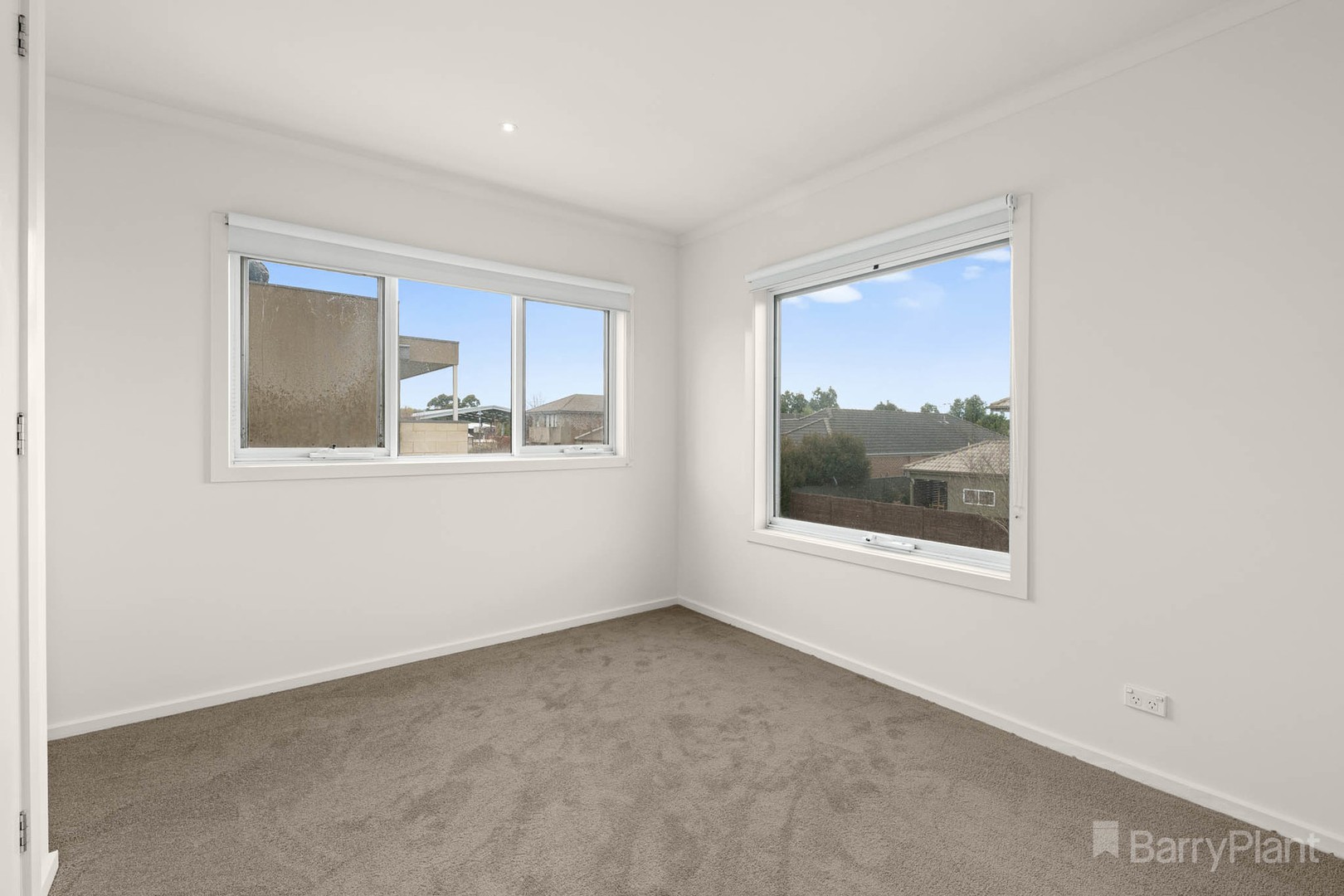 20 Edgeware Close, Pakenham, VIC 3810, Pakenham - Thumbnail 8