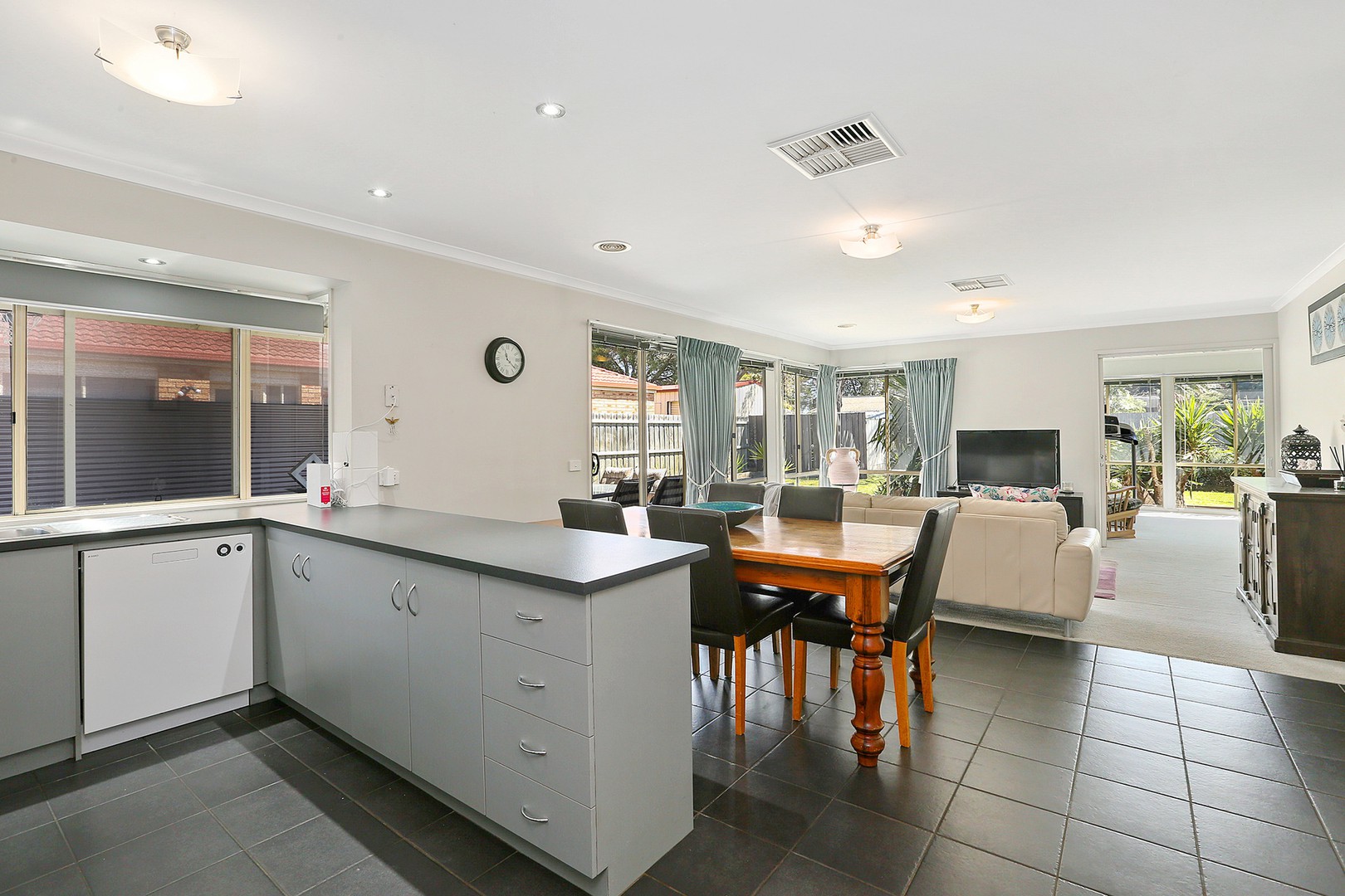 20 Edna Way, Grovedale, VIC 3216, Grovedale - Thumbnail 5