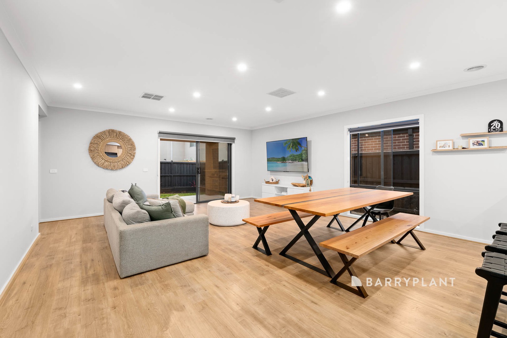 20 Eiger Street, Clyde North, VIC 3978, Clyde North - Thumbnail 5