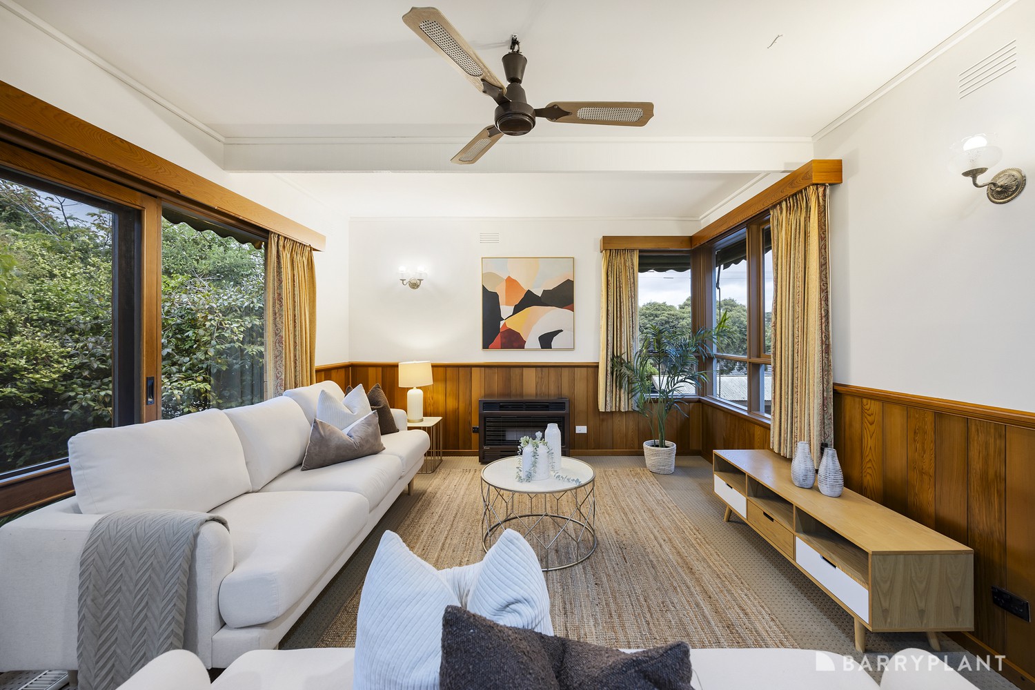 20 Eileen Street, Viewbank, VIC 3084 - Thumbnail 2 - 25/02/2025