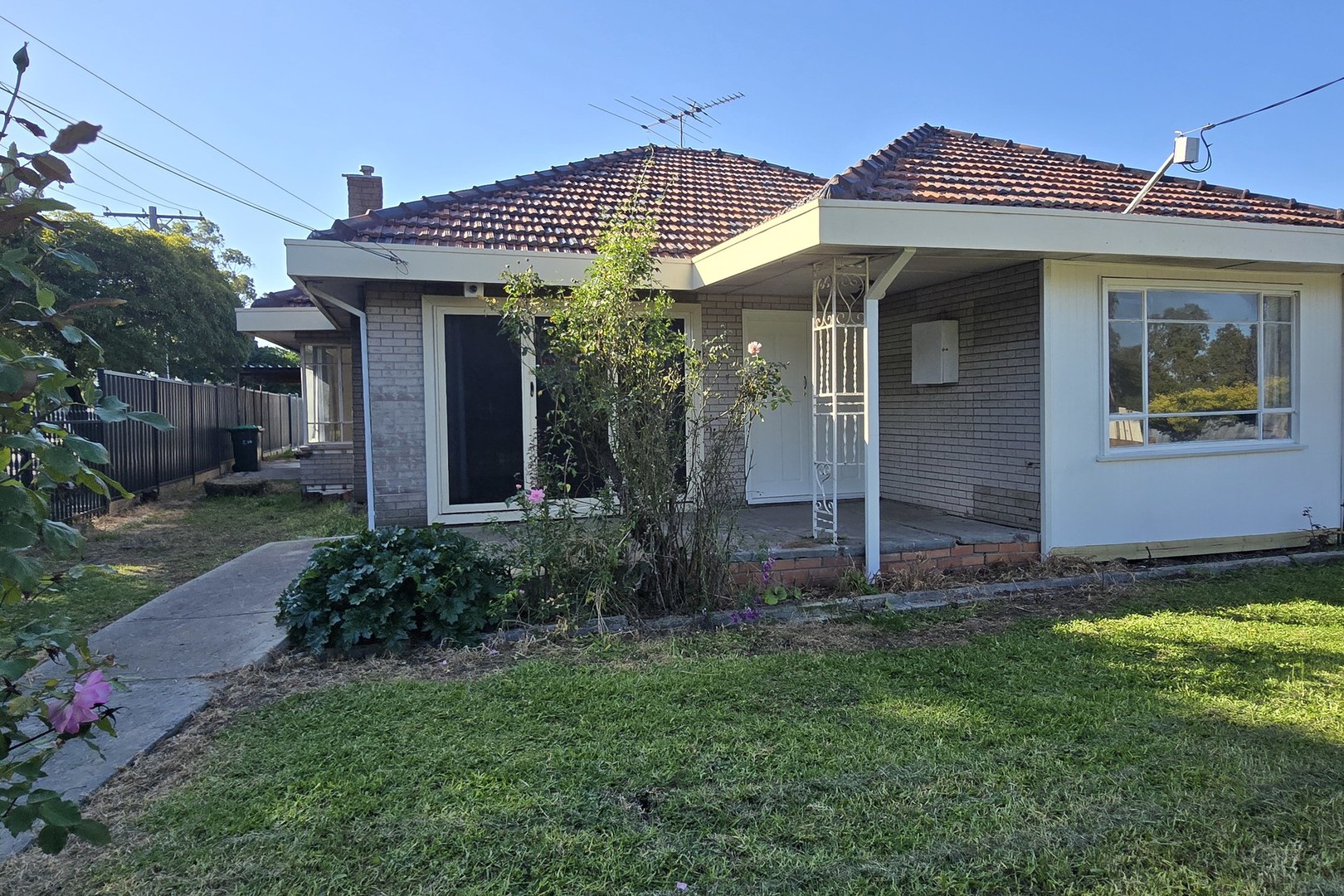 20 Ena Street, St Albans, VIC 3021 - Thumbnail 1 - 23/04/2026