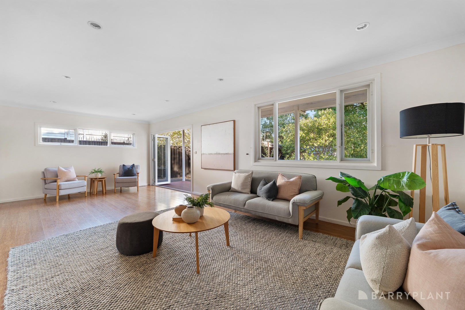 20 Erica Crescent, Heathmont, VIC 3135 - Thumbnail 2 - 08/10/2026