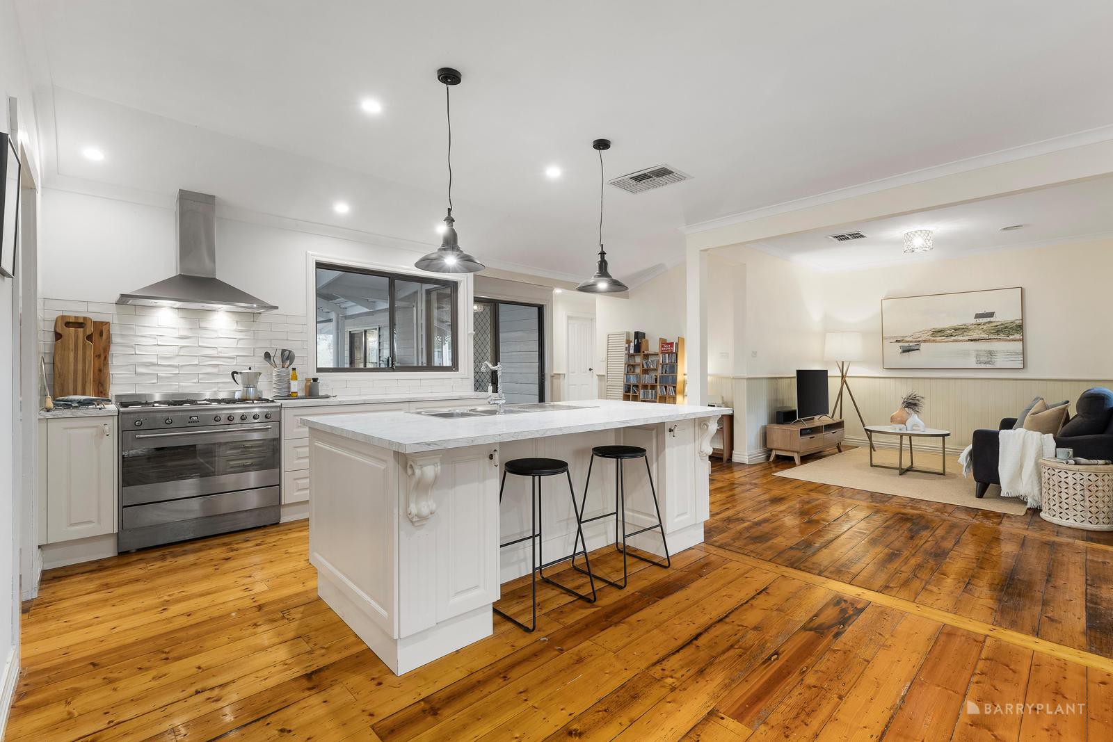 20 Fairdell Crescent, Hurstbridge, VIC 3099, Hurstbridge - Thumbnail 3