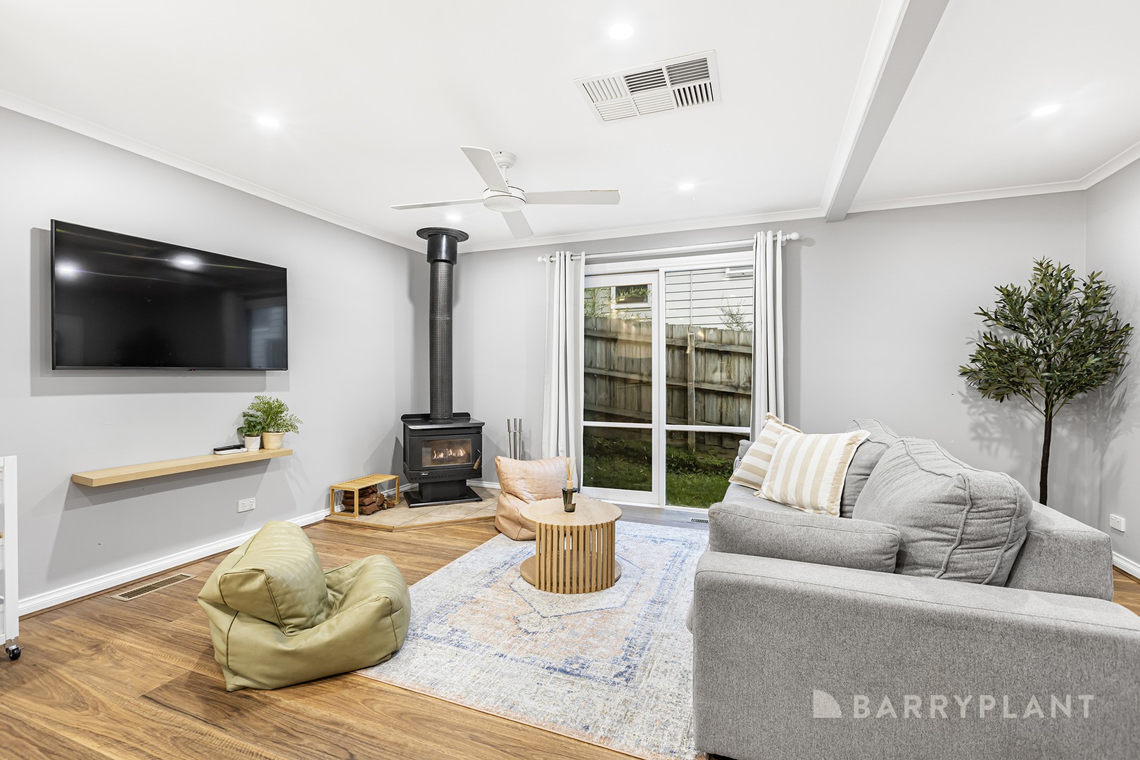 20 Falkingham Road, Mount Evelyn, VIC 3796 - Thumbnail 2 - 30/04/2026