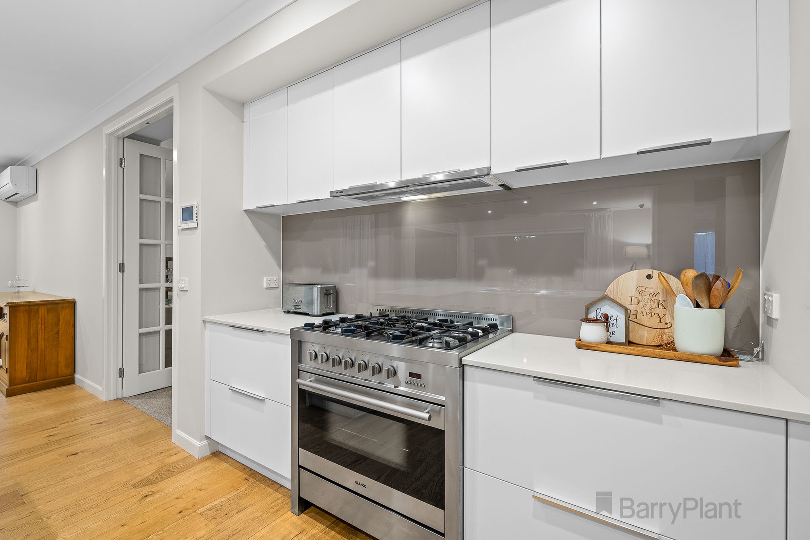 20 Fanfare Close, Berwick, VIC 3806, Berwick - Thumbnail 7
