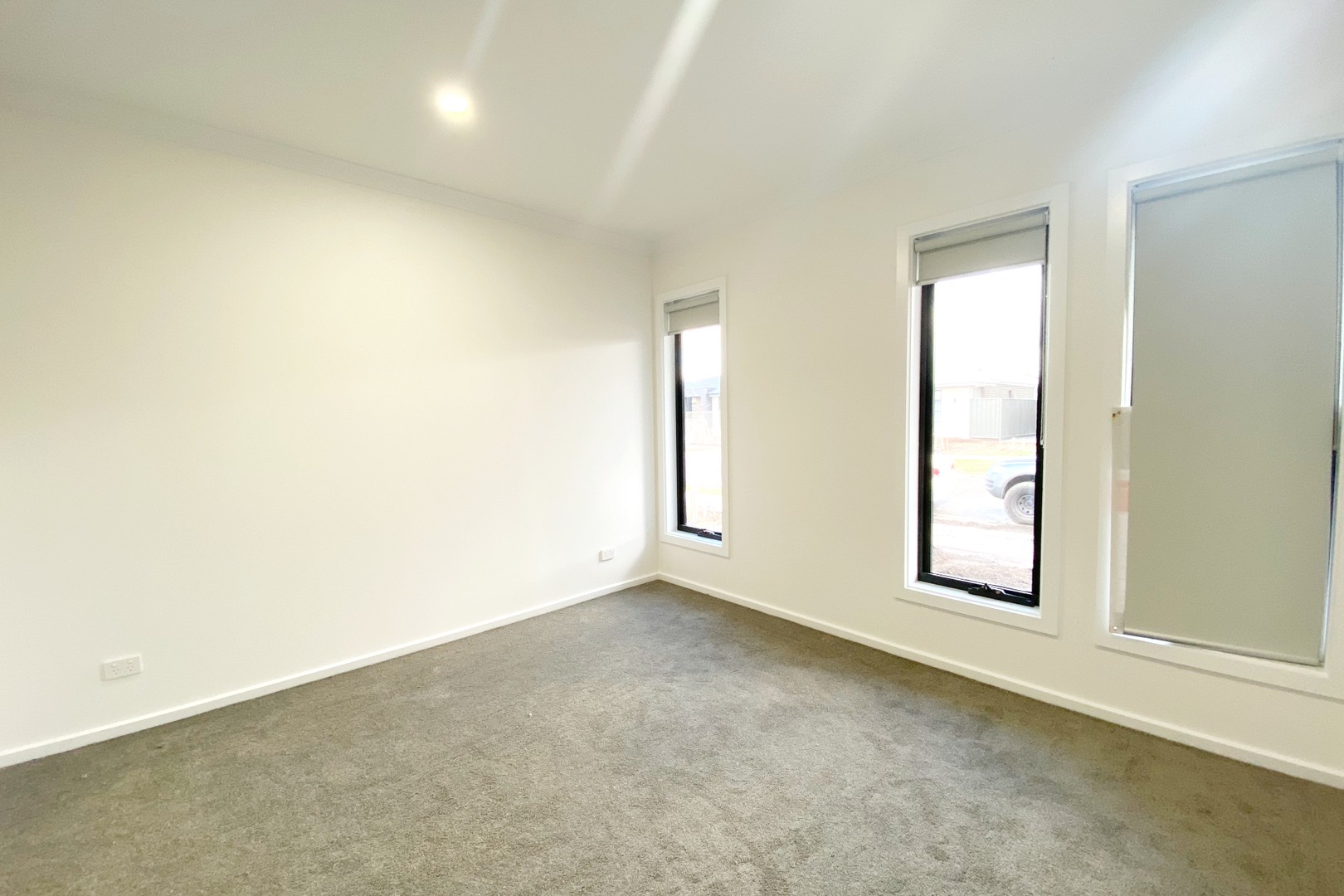 20 Finnegan Way, Officer, VIC 3809, Officer - Thumbnail 2