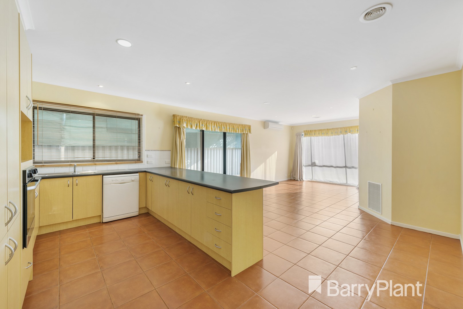 20 Frawley Court, Tarneit, VIC 3029 - Thumbnail 1 - 23/10/2021