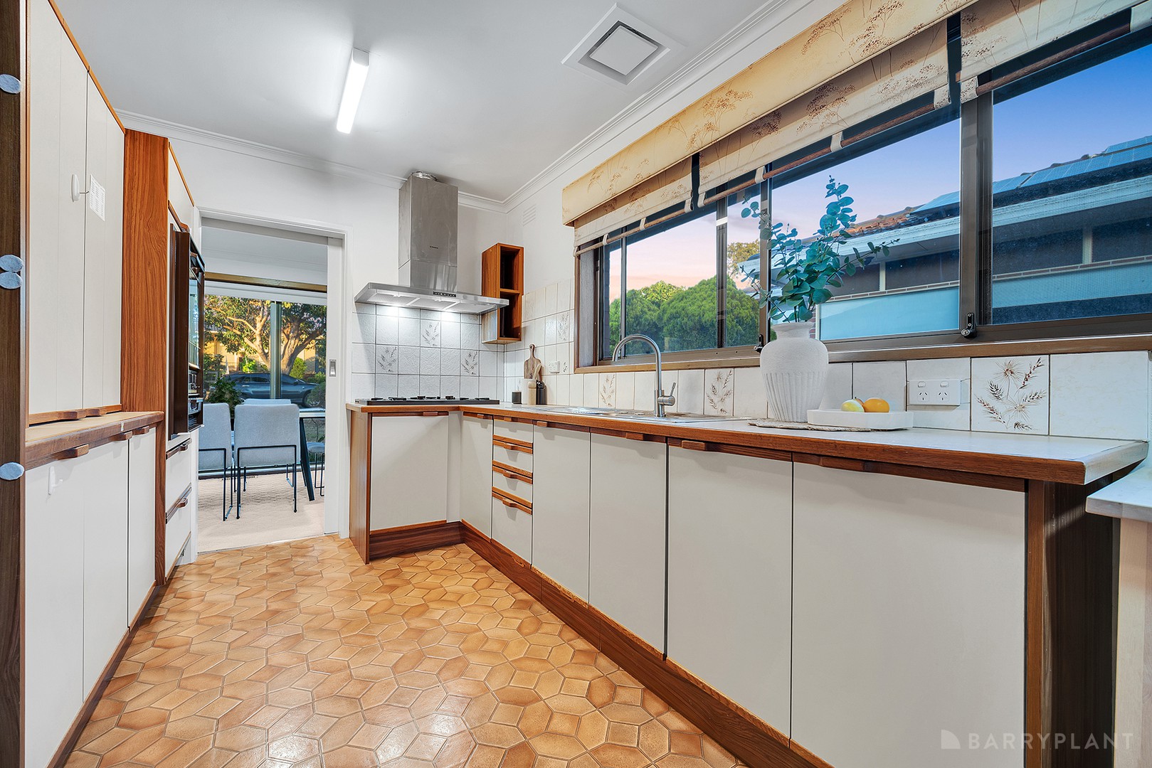 20 Glenthorne Drive, Keysborough, VIC 3173, Keysborough - Thumbnail 6