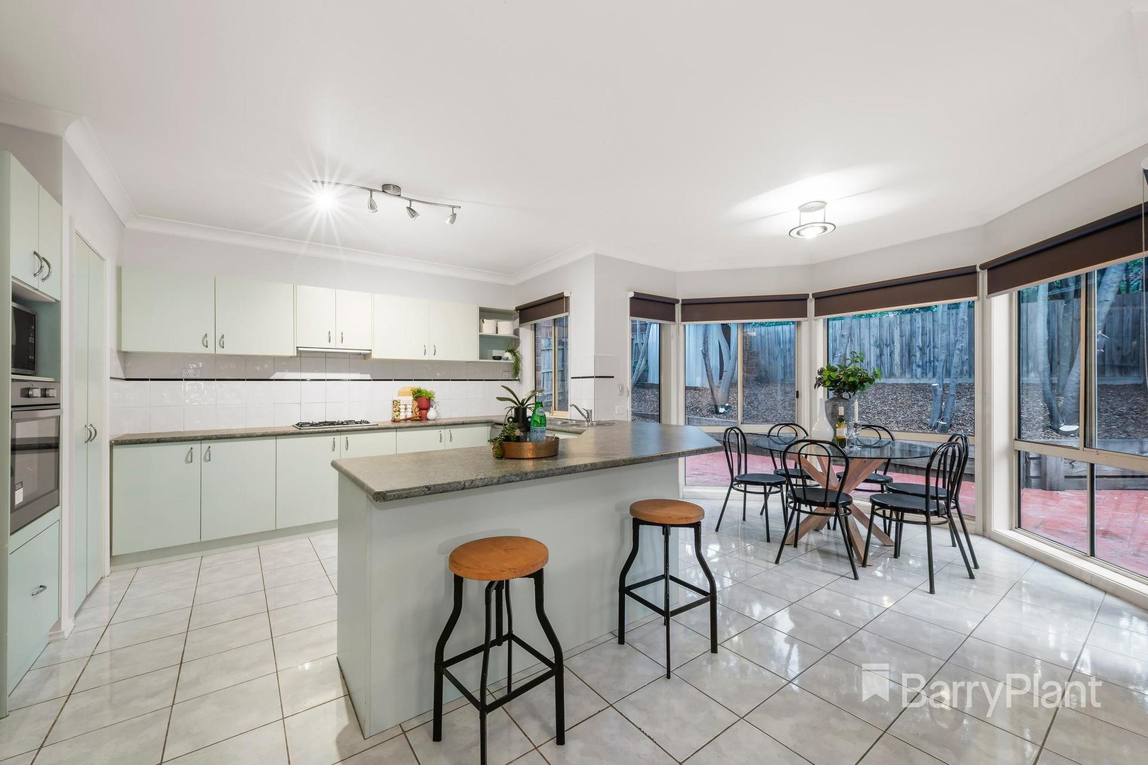 116 Grandview Grove, Rosanna, Rosanna - Thumbnail 3