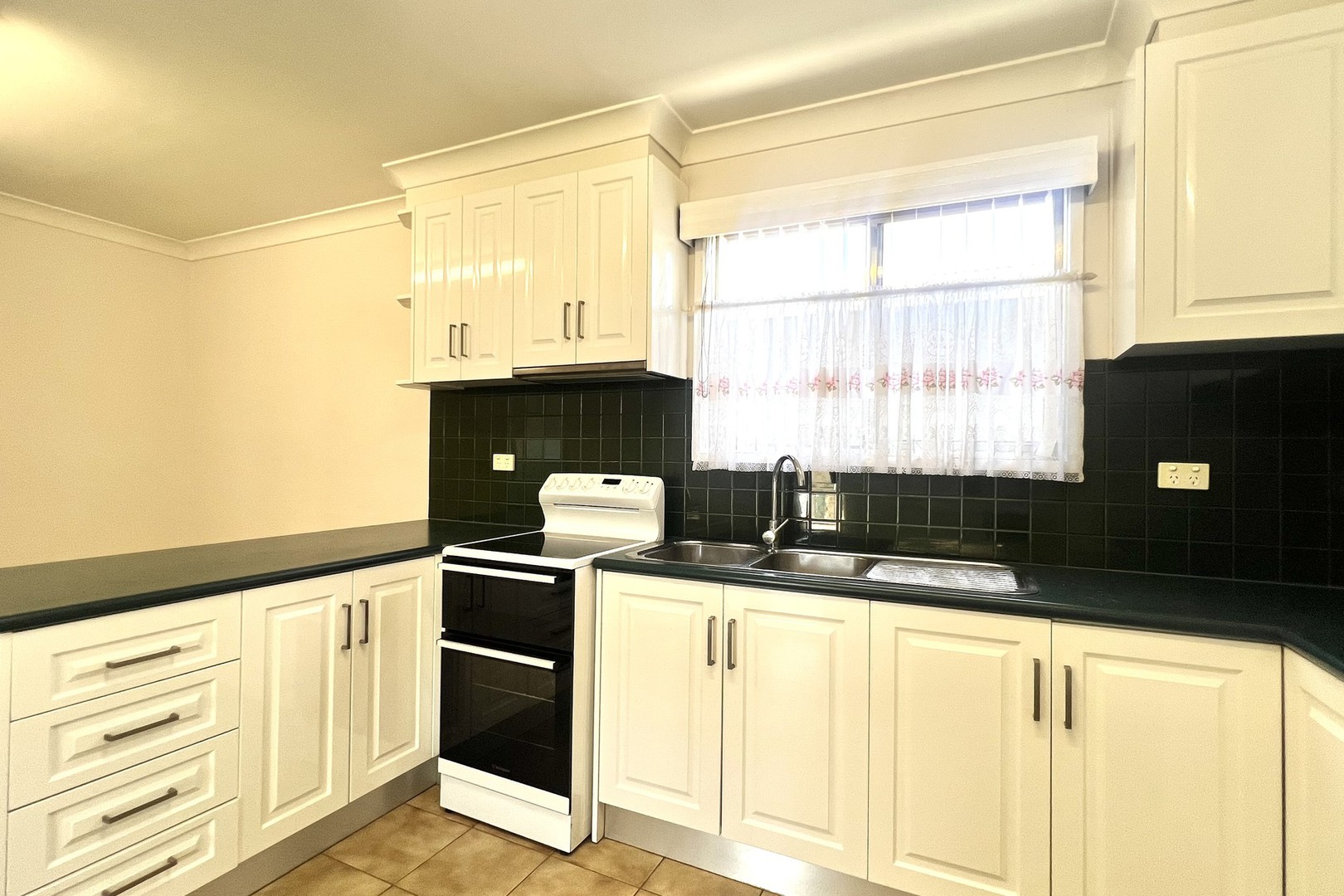 20 Grist Street, St Albans, VIC 3021, St Albans - Thumbnail 4