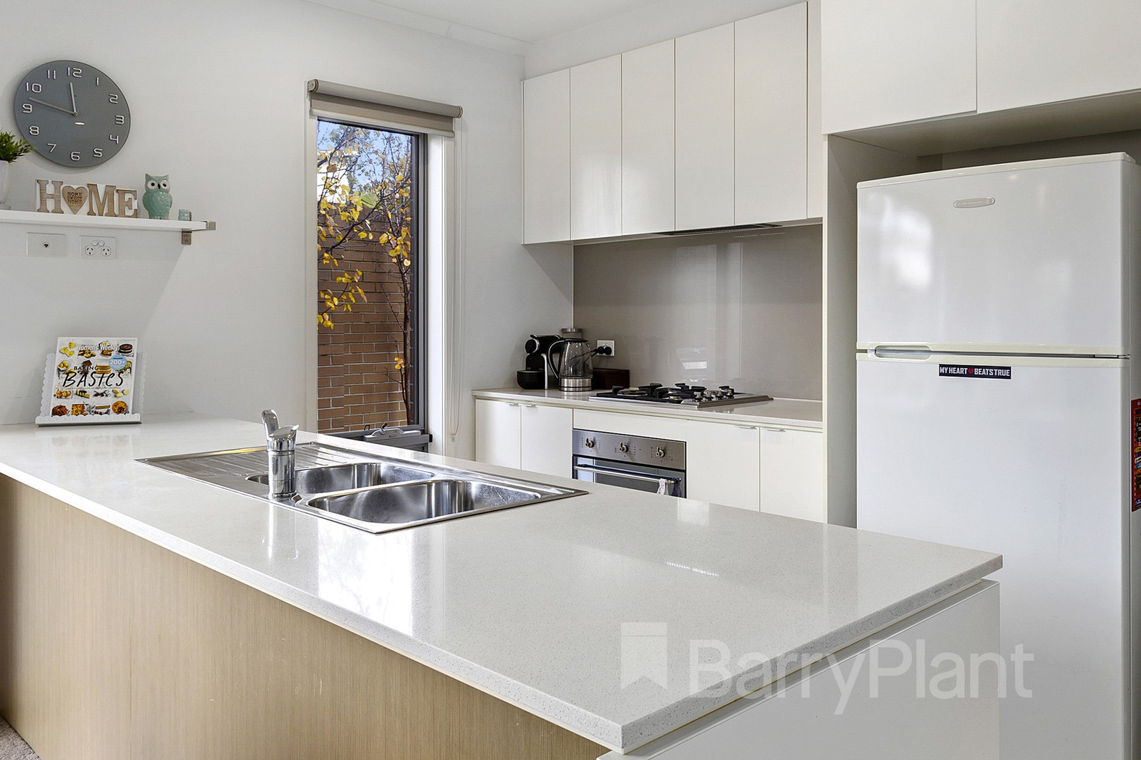 20 Grove Way, Wantirna South, VIC 3152, Wantirna South - Thumbnail 3