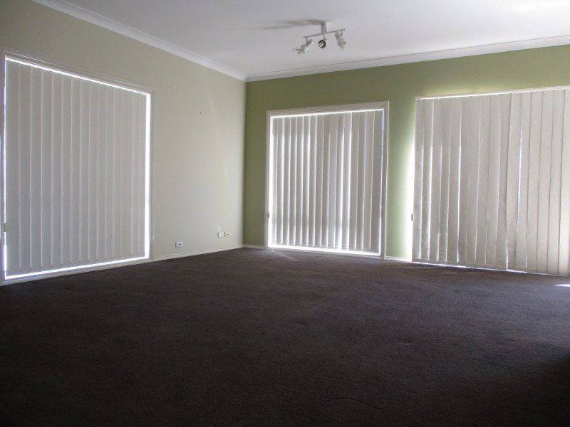 20 Harrington Drive, Melton West, VIC 3337 - Thumbnail 2 - 29/10/2021