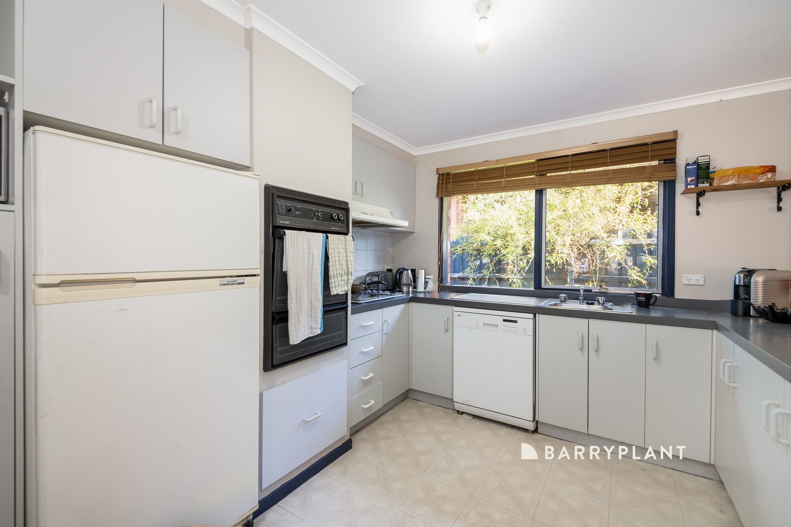 20 James Bathe Way, Narre Warren South, VIC 3805, Narre Warren South - Thumbnail 4
