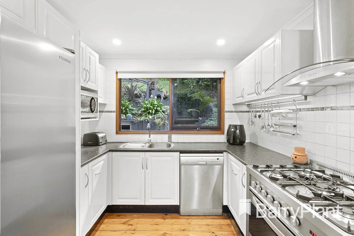 20 Joy AvenueMount Evelyn, VIC 3796, Mount Evelyn - Thumbnail 4