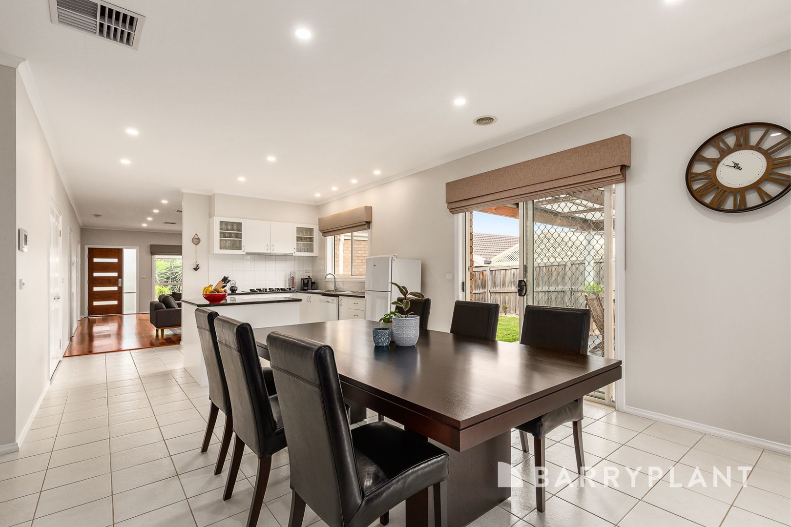 20 Junor Court, South Morang, VIC 3752 - Thumbnail 2 - 18/06/2026