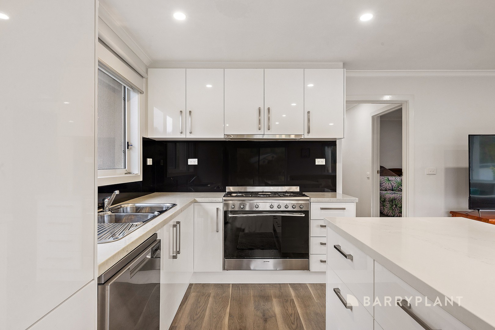 20 Kareela Drive, Tootgarook, VIC 3941 - Thumbnail 2 - 23/07/2025