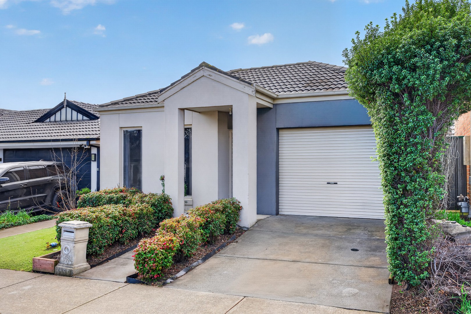 20 Lancely Green, Caroline Springs, VIC 3023 - Thumbnail 2 - 05/08/2026