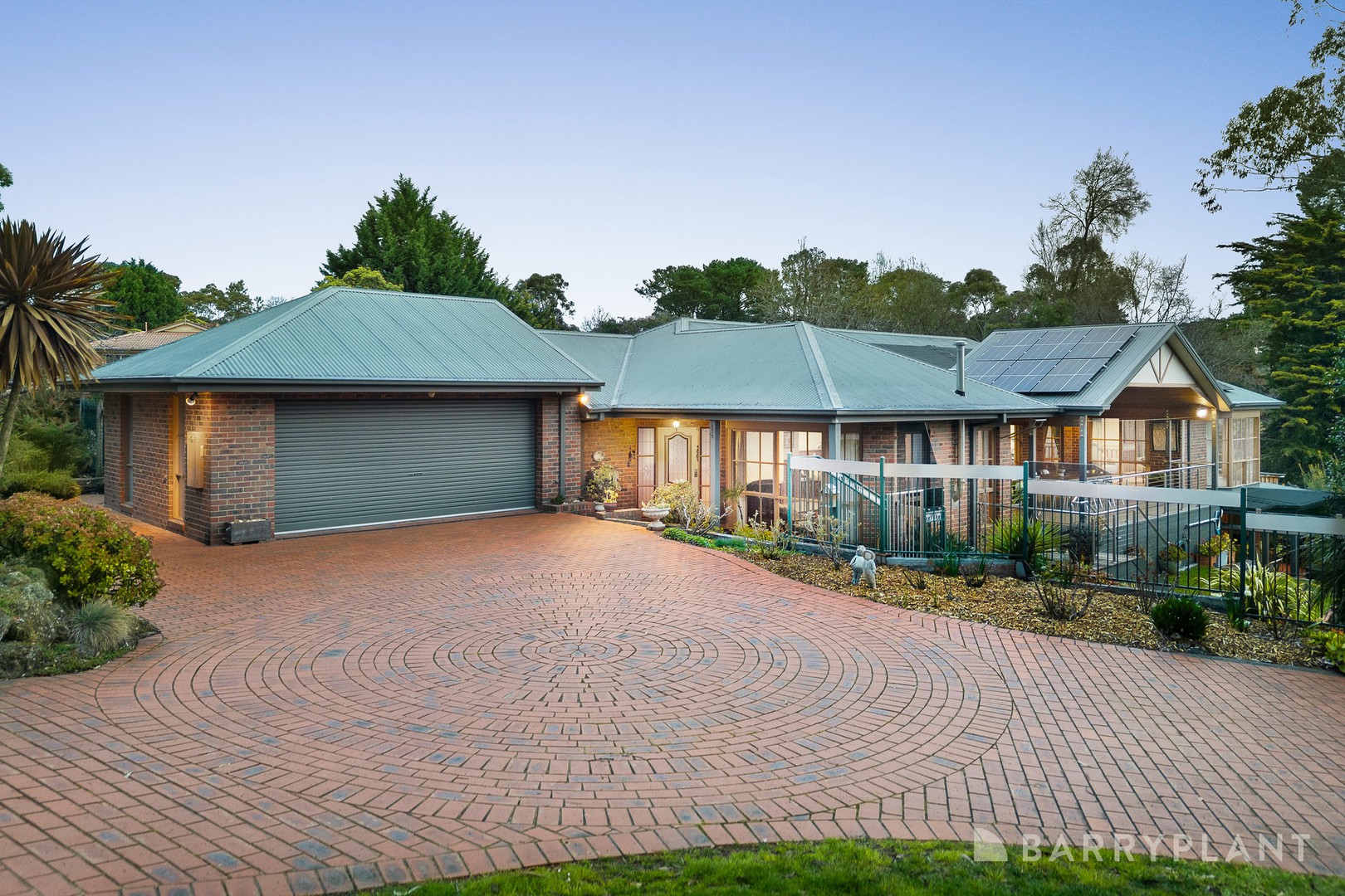 20 Laura Lane, Mooroolbark, VIC 3138 - Thumbnail 2 - 03/09/2025