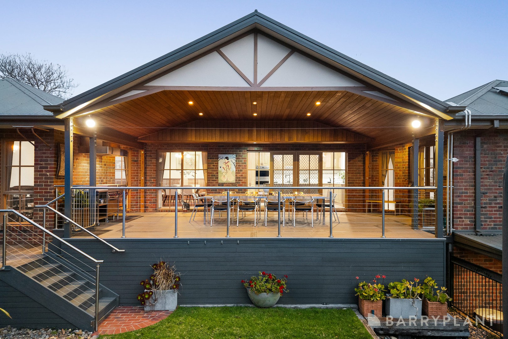 20 Laura Lane, Mooroolbark, VIC 3138 - Thumbnail 2 - 03/09/2025