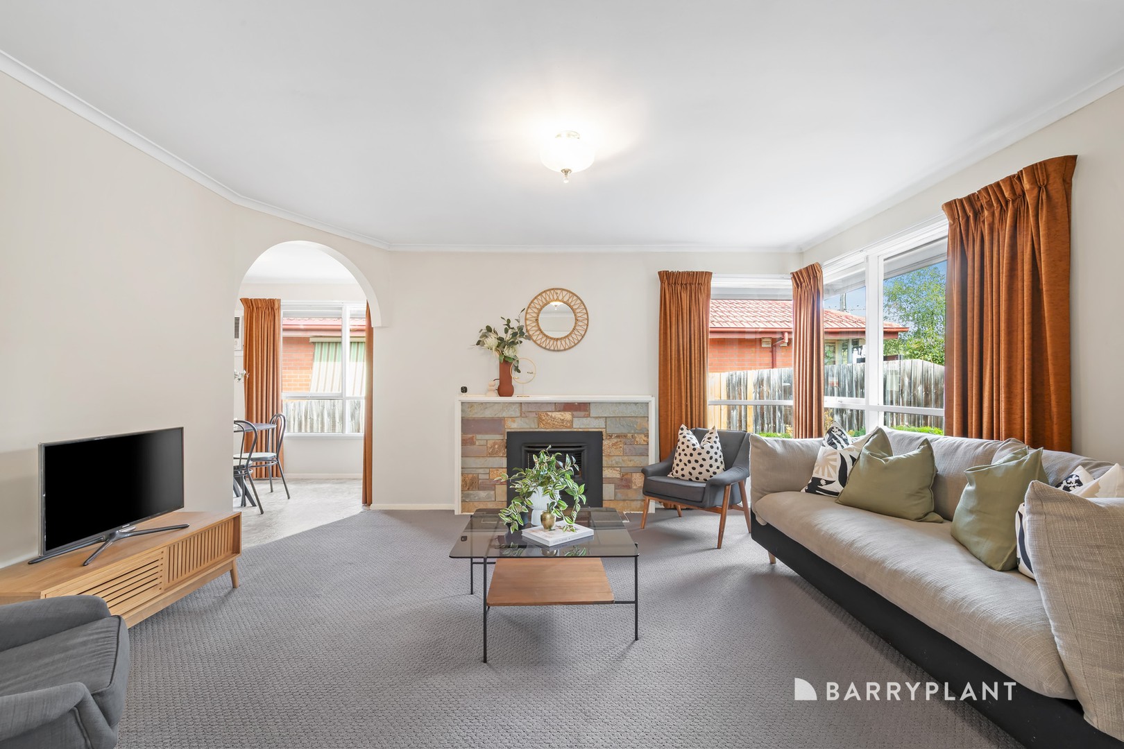 20 Lea Crescent, Bundoora, VIC 3083 - Thumbnail 2 - 05/02/2026