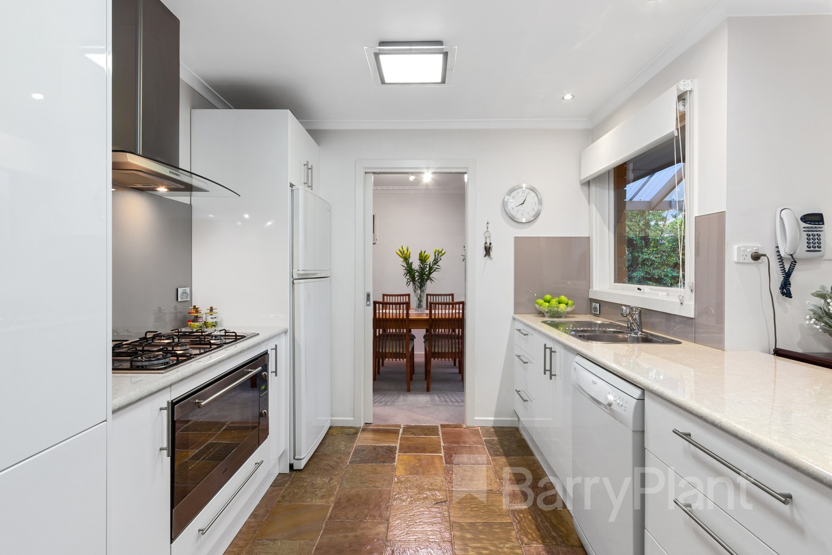 20 Lemal Avenue, Boronia, VIC 3155 - Thumbnail 2 - 10/01/2022