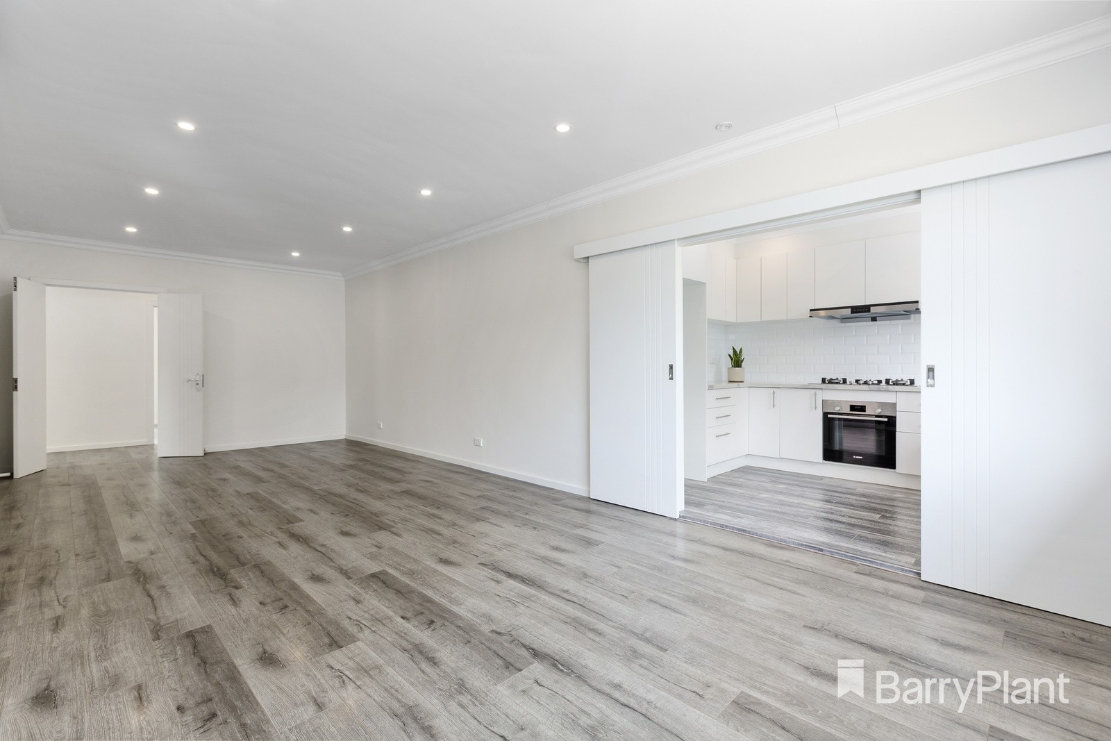 20 Lisbon Street, Glen Waverley, VIC 3150, Glen Waverley - Thumbnail 4