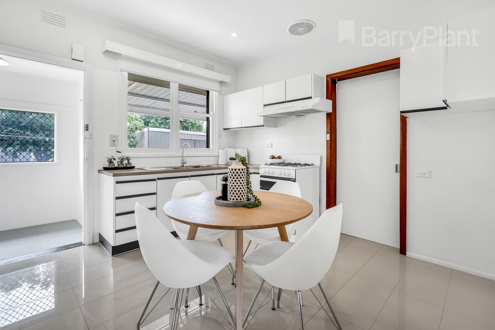 20 Liston Avenue, Reservoir, VIC 3073, Reservoir - Thumbnail 4