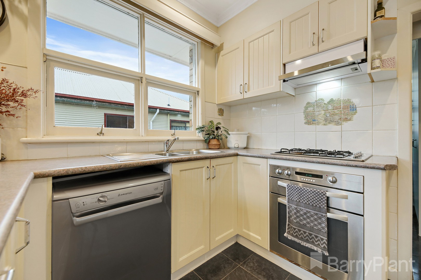 20 Longwarry Road, Drouin, VIC 3818, Drouin - Thumbnail 3