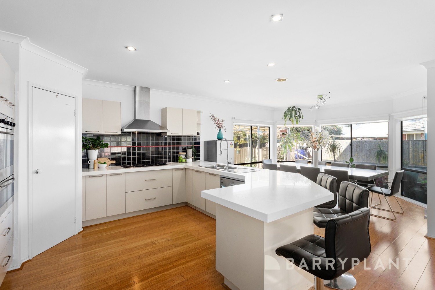 20 Longwood Avenue, Cairnlea, VIC 3023, Cairnlea - Thumbnail 5