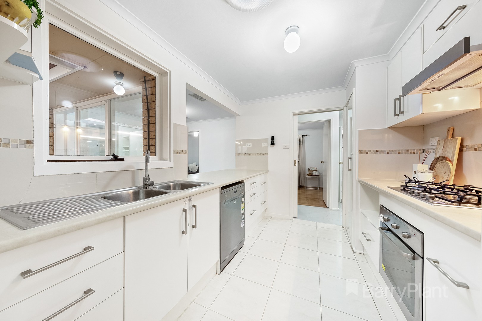 20 Lovell Drive, St Albans, VIC 3021, St Albans - Thumbnail 8