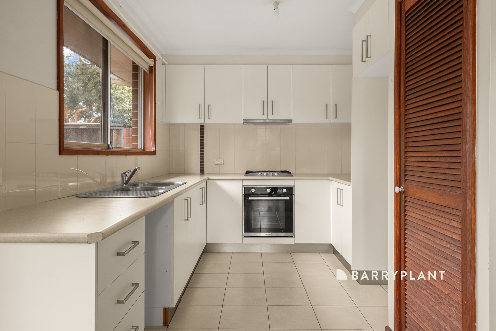 20 Lucerne Crescent, Frankston, VIC 3199, Frankston - Thumbnail 6