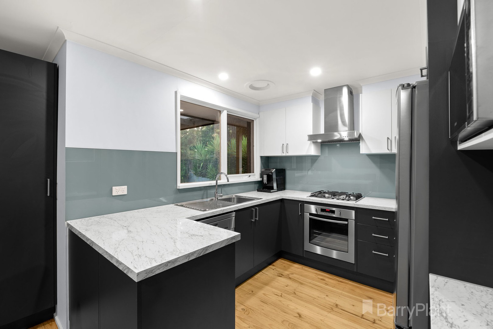 20 Mahon Crescent, Narre Warren, VIC 3805, Narre Warren - Thumbnail 3